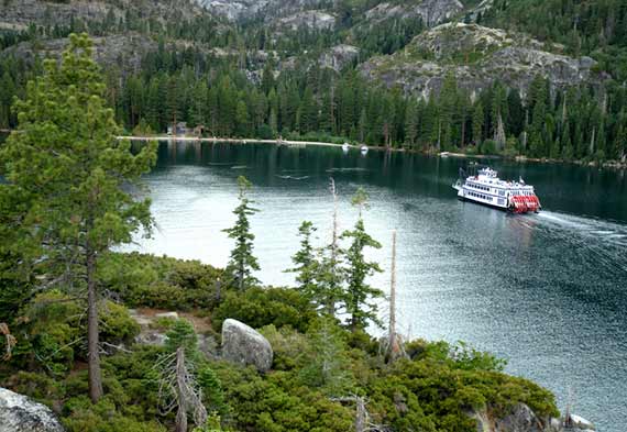 Lake Coeur d' Alene Cruises